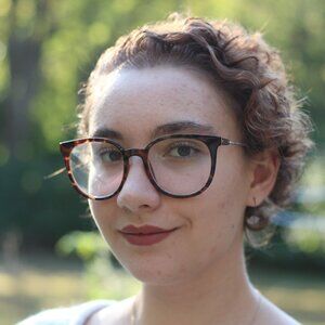 Meet your Posher, Julianna